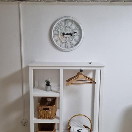 Appartment Im Untergeschoss Freilassing Eksteriør billede