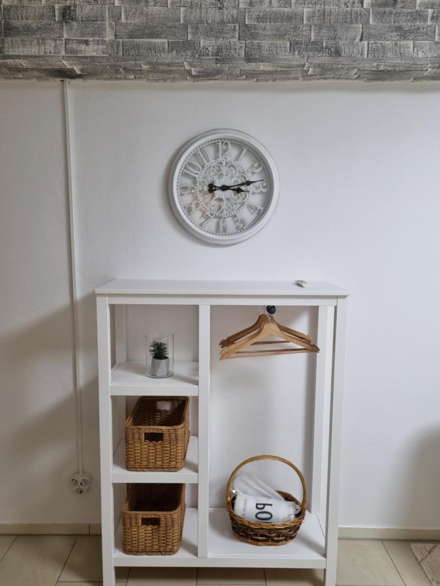 Appartment Im Untergeschoss Freilassing Eksteriør billede